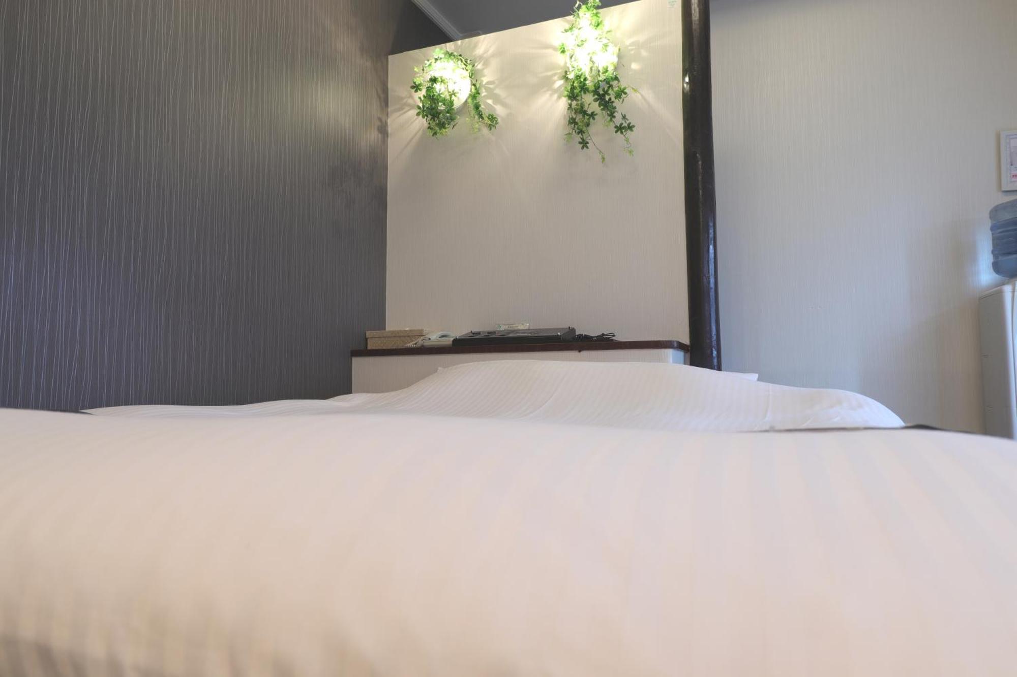 天然個室温泉 Hotel Lafontaine 諏訪 (Adults Only) Suwa  Buitenkant foto