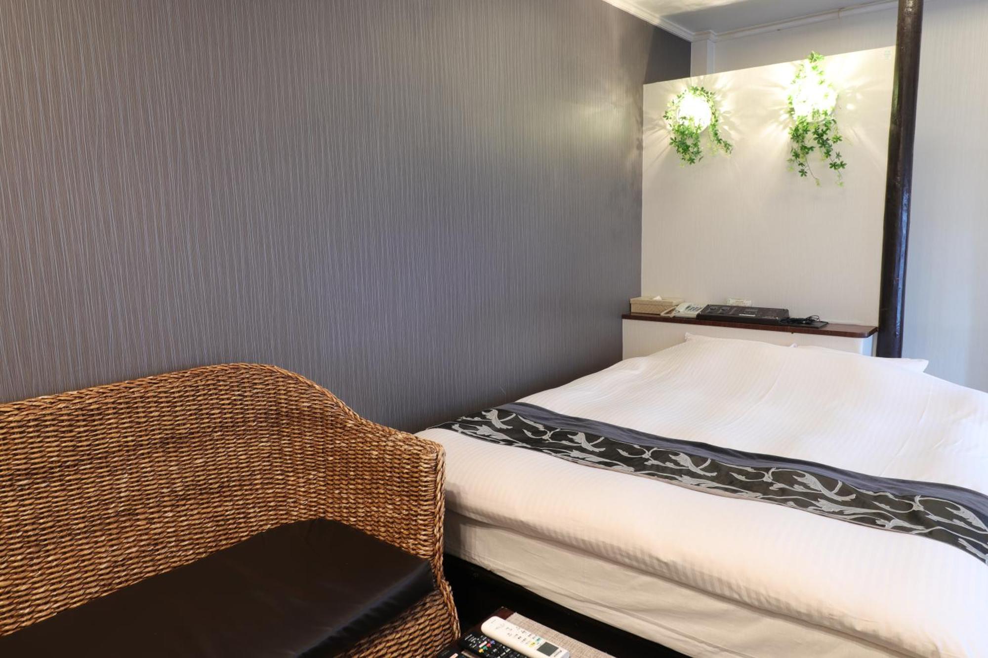 天然個室温泉 Hotel Lafontaine 諏訪 (Adults Only) Suwa  Buitenkant foto