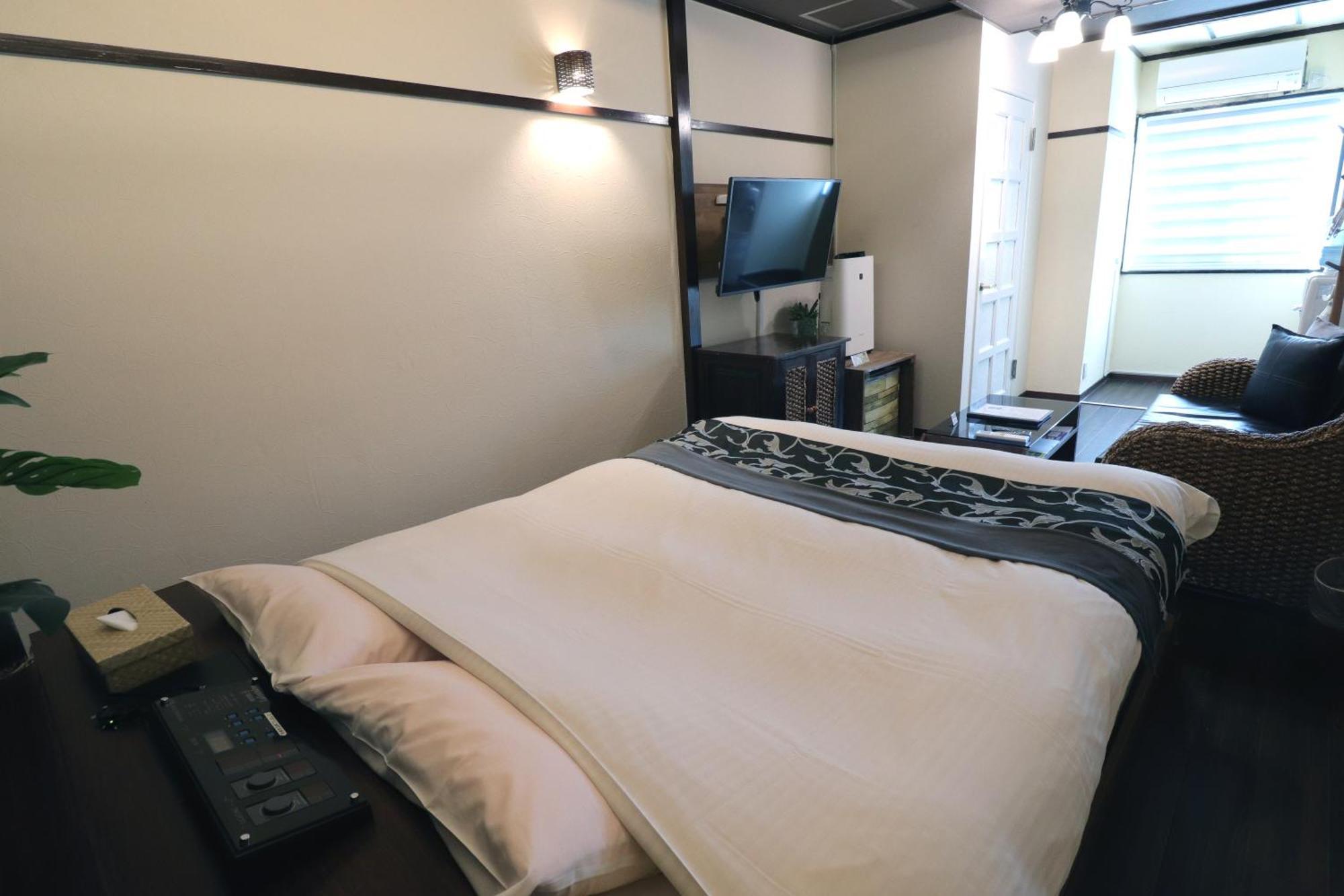 天然個室温泉 Hotel Lafontaine 諏訪 (Adults Only) Suwa  Buitenkant foto